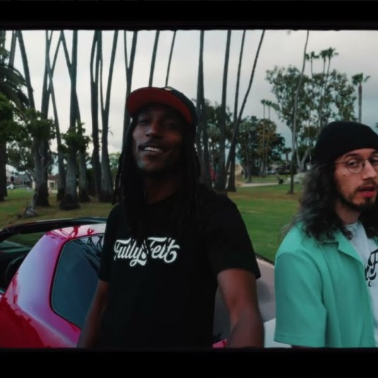 CAPAWAV: The self titled&nbsp;EP